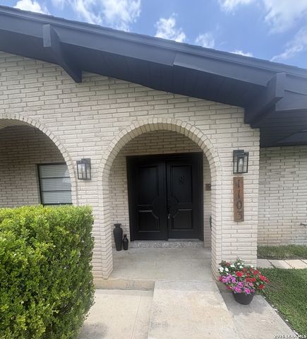 1103 Shadwell Dr, San Antonio, TX 78228