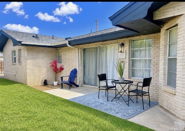 1103 Shadwell Dr, San Antonio, TX 78228