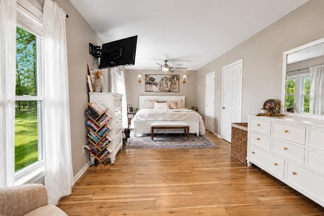 609 W North Street, Crown Point, IN 46307