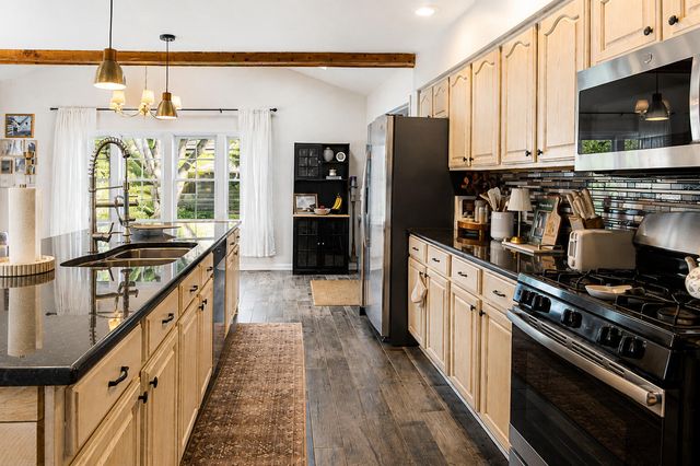609 W North Street, Crown Point, IN 46307