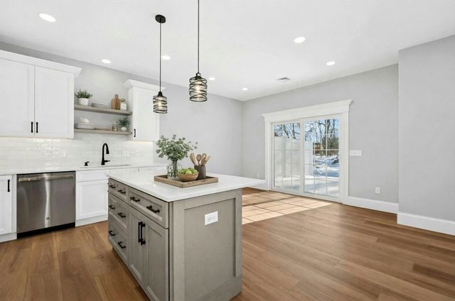 2-B Wilson Road B, Millbury, MA 01527