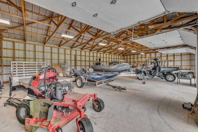 644 Northfork Village Road, Tecumseh, MO 65760