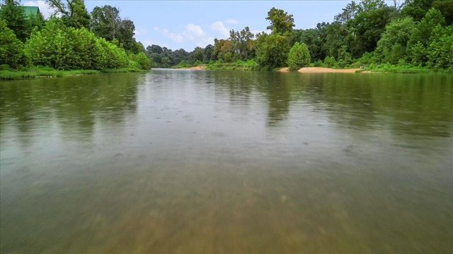 644 Northfork Village Road, Tecumseh, MO 65760