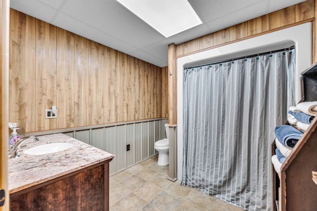 644 Northfork Village Road, Tecumseh, MO 65760