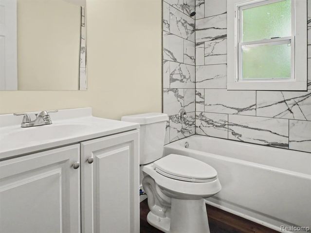 5104 Esta Drive, Flint, MI 48506