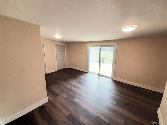 5104 Esta Drive, Flint, MI 48506