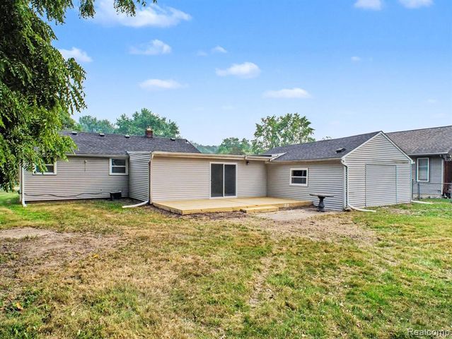 5104 Esta Drive, Flint, MI 48506
