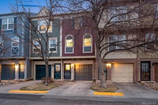 922 S Paris Court, Aurora, CO 80012