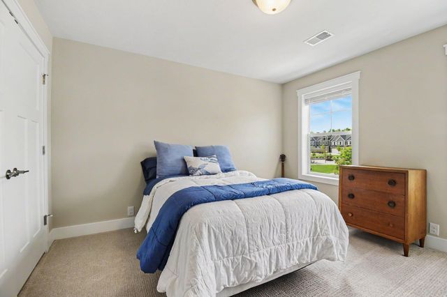 3383 Kings River Street SW 4, Wyoming, MI 49418