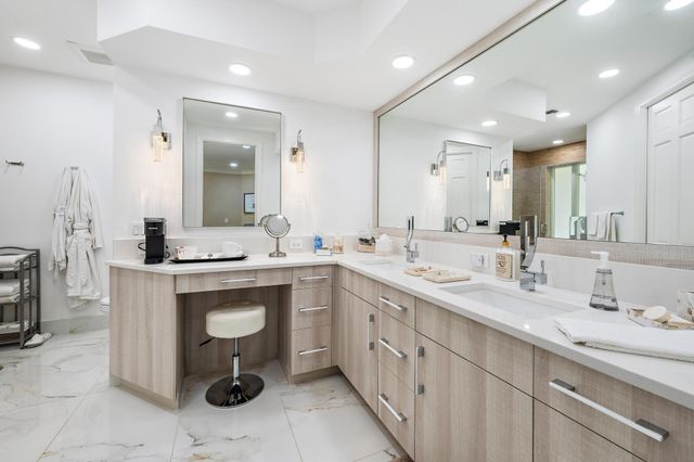 7881 Old Marsh Road, Palm Beach Gardens, FL 33418