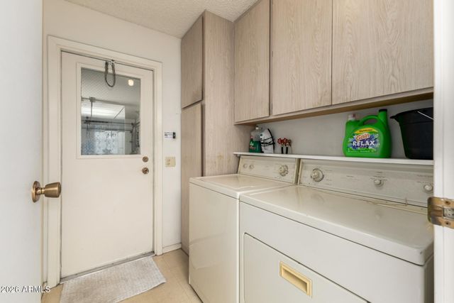 17218 N 106TH Avenue, Sun City, AZ 85373