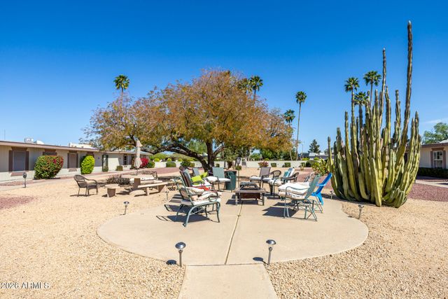 17218 N 106TH Avenue, Sun City, AZ 85373