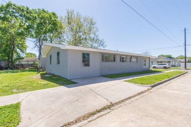 312 N Gaillard Street, Baytown, TX 77520