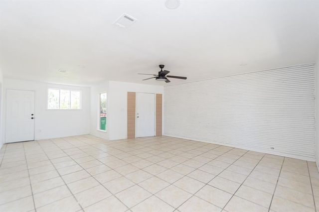 312 N Gaillard Street, Baytown, TX 77520