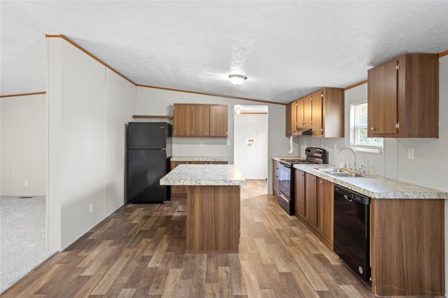 16889 Springfield Drive, Conroe, TX 77302