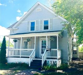 26 Ruby Street, Woonsocket, RI 02895