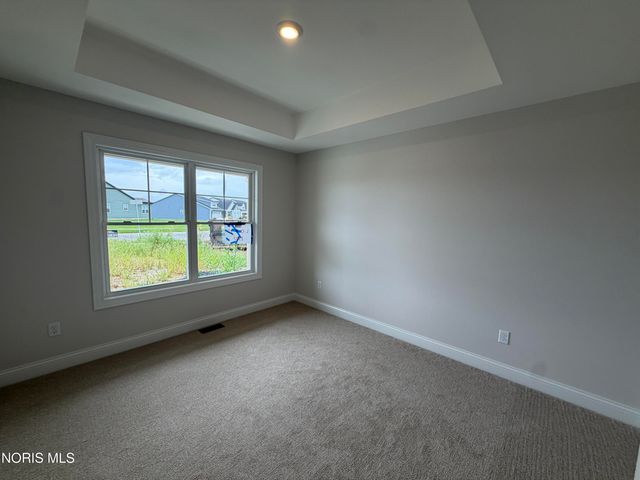 1307 Limerick Lane, Waterville, OH 43566