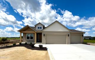 1307 Limerick Lane, Waterville, OH 43566