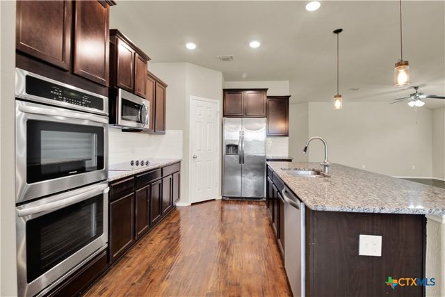 1214 Iron Glen Drive, Temple, TX 76502