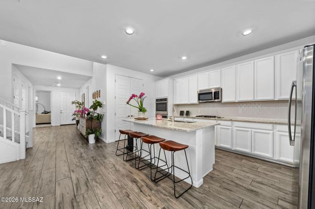 13073 E Cembeline Lane, Tucson, AZ 85747