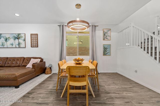 13073 E Cembeline Lane, Tucson, AZ 85747