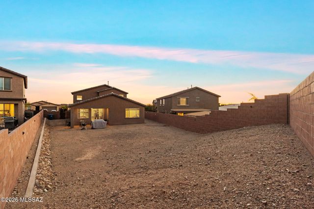 13073 E Cembeline Lane, Tucson, AZ 85747