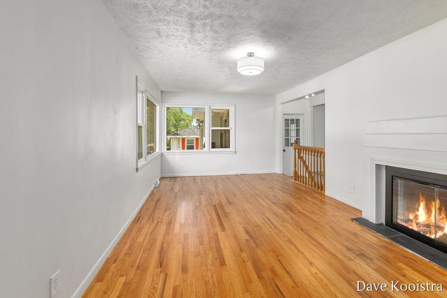 2530 De Hoop Avenue Sw, City Of Wyoming, MI 49509