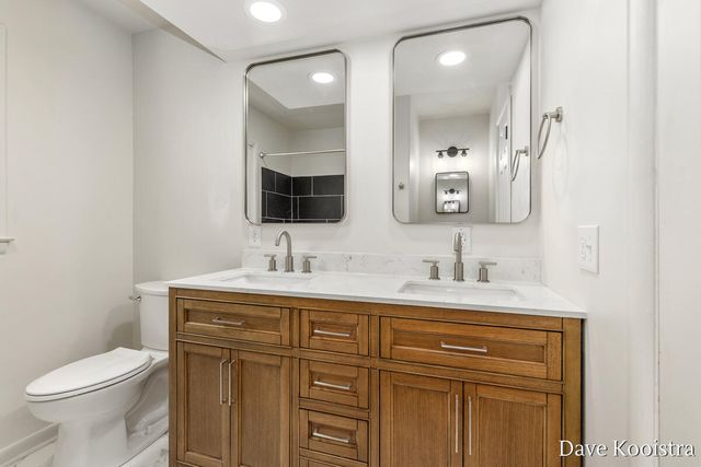 2530 De Hoop Avenue Sw, City Of Wyoming, MI 49509