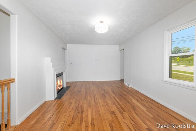 2530 De Hoop Avenue Sw, City Of Wyoming, MI 49509