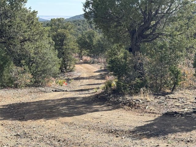 29 Sendero Alto, Santa Fe, NM 87505