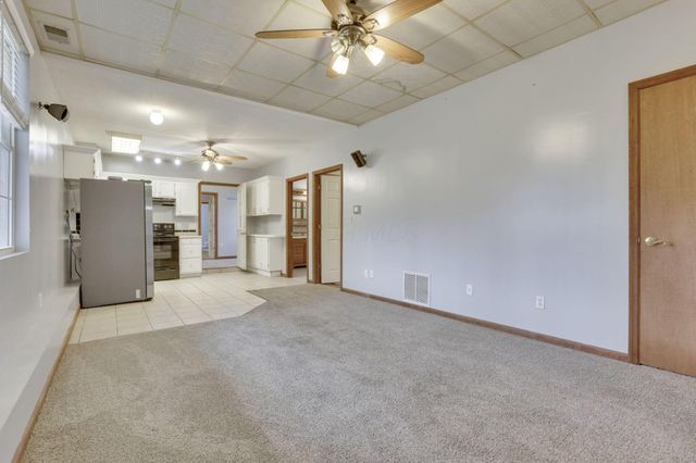 3243 Dixon Road SW, Pataskala, OH 43062
