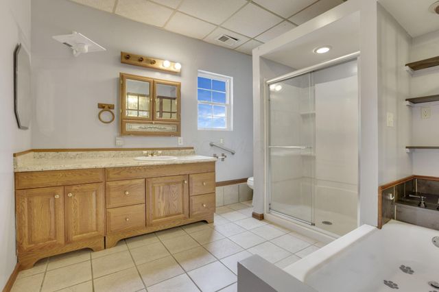 3243 Dixon Road SW, Pataskala, OH 43062