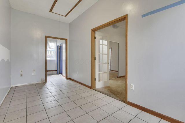 3243 Dixon Road SW, Pataskala, OH 43062