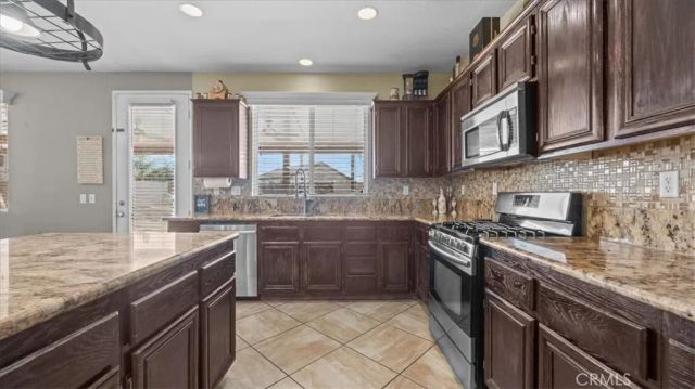 358 Pamela Court, Hemet, CA 92544