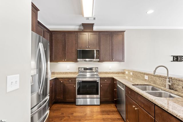 185 Shady Grove Drive, Simpsonville, SC 29681