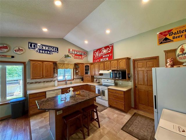 1432 Perry Street, Chippewa Falls, WI 54729