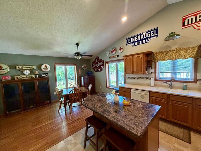 1432 Perry Street, Chippewa Falls, WI 54729