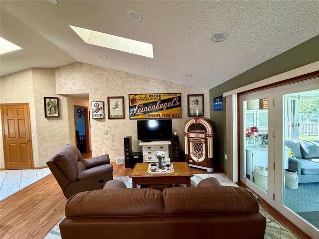 1432 Perry Street, Chippewa Falls, WI 54729