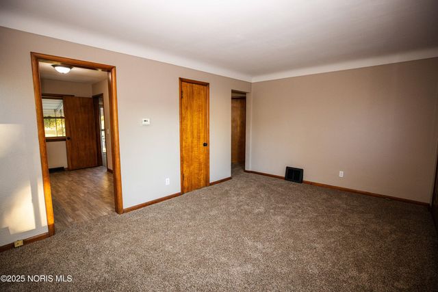 5414 303rd Street, Toledo, OH 43611