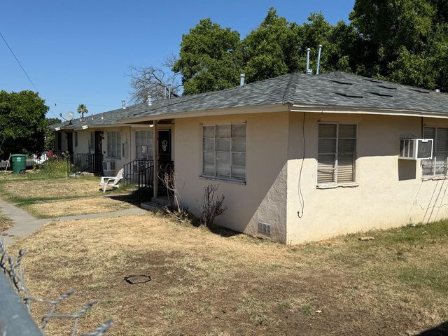 3413 E Normal Avenue, Fresno, CA 93703