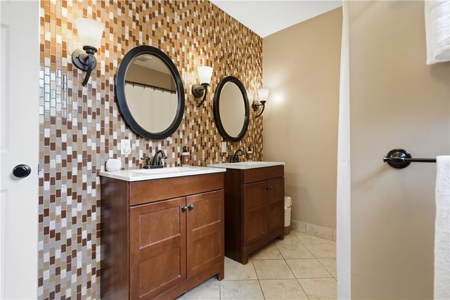 1616 Monterey St, Central North Side, PA 15212