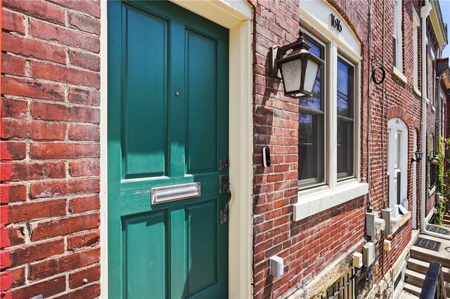 1616 Monterey St, Central North Side, PA 15212