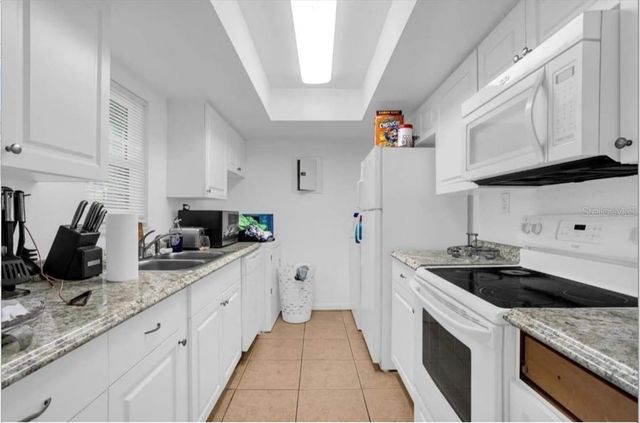 2604 LEMON TREE LANE C, Orlando, FL 32839