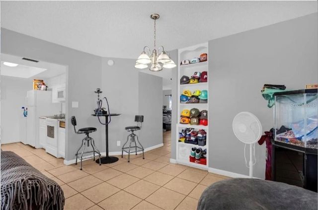 2604 LEMON TREE LANE C, Orlando, FL 32839