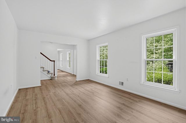 6401 WOLF RUN HUNT, Fairfax Station, VA 22039