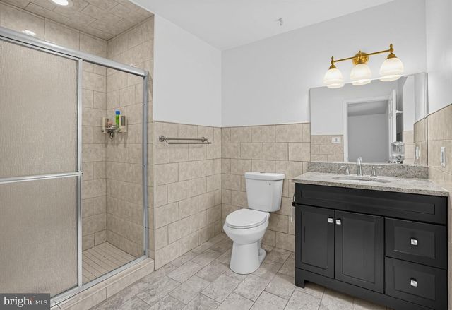 6401 WOLF RUN HUNT, Fairfax Station, VA 22039