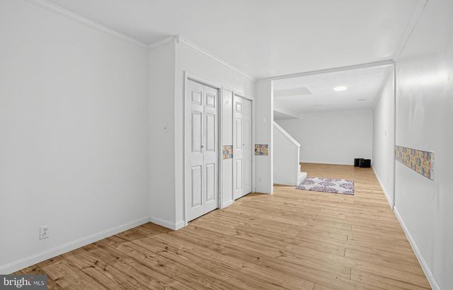 6401 WOLF RUN HUNT, Fairfax Station, VA 22039