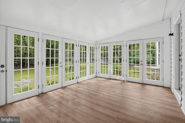 6401 WOLF RUN HUNT, Fairfax Station, VA 22039