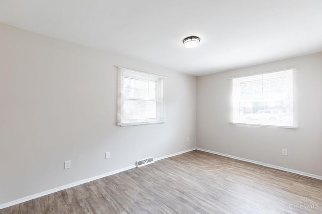 7050 Olentangy Lane, Newtown, OH 45244