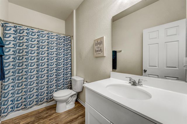 213 Ibis Falls LOOP, Jarrell, TX 76537